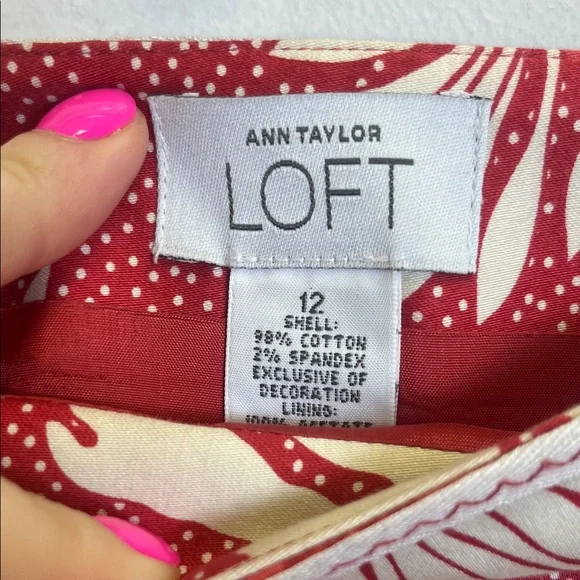 LOFT Red and White Floral Mini Skirt - Picture 2 of 4